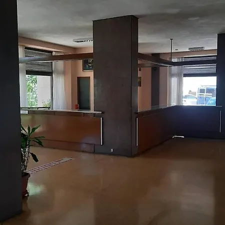 Dany's House In Bel Air 아파트 *